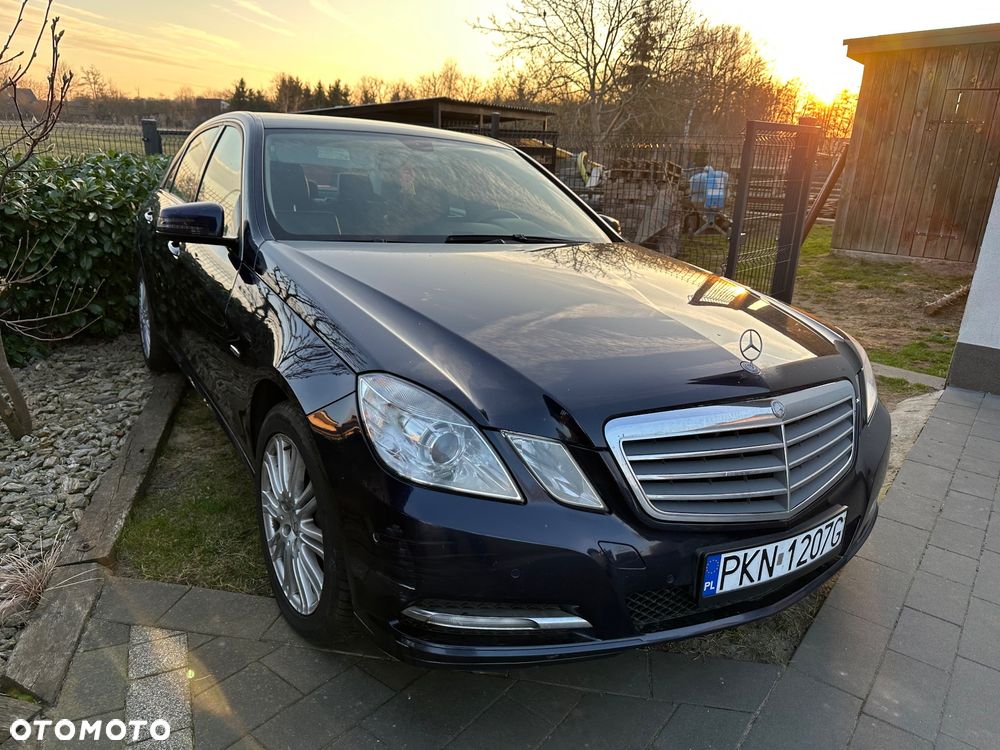 Mercedes-Benz Klasa E 250 BlueTEC 4Matic 7G-TRONIC - 1