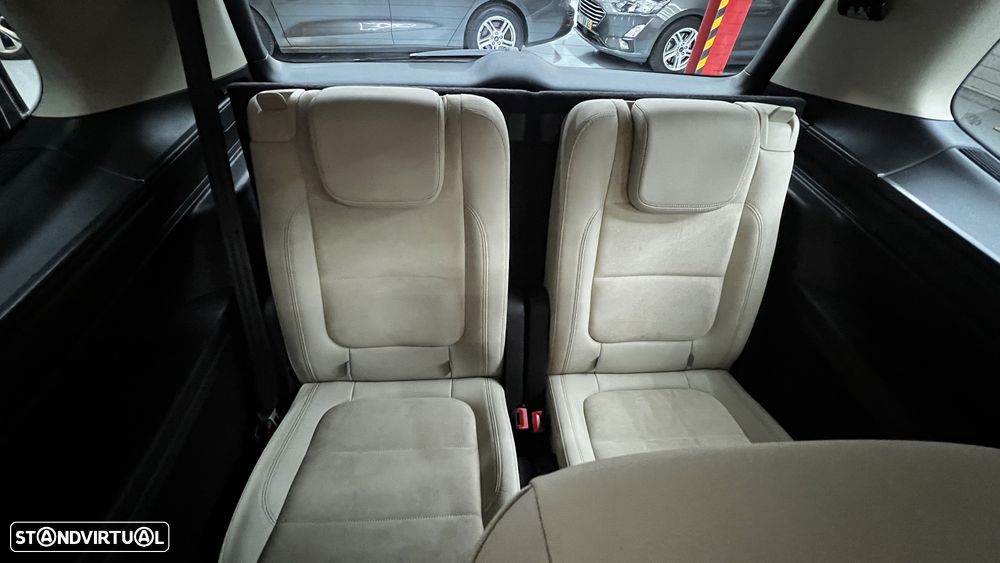 VW Sharan 2.0 TDI Blue Highline DSG - 45
