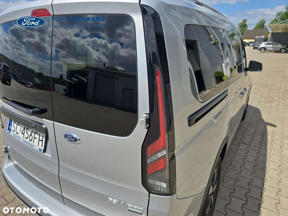 Ford Transit Connect - 12