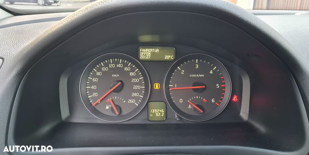 Volvo C30 1.6D Momentum - 8