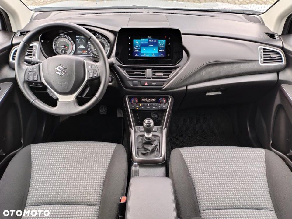 Suzuki SX4 S-Cross - 19