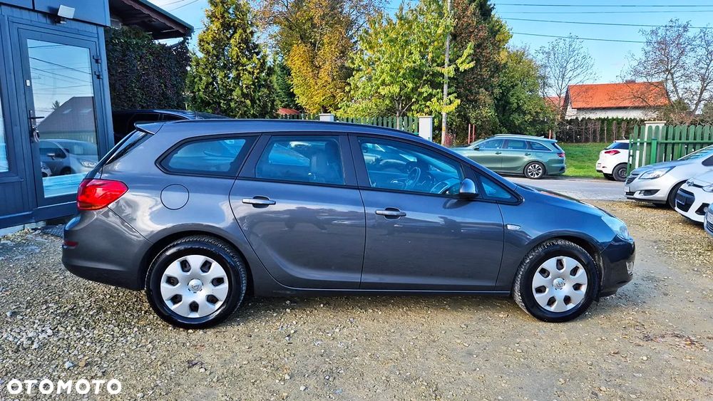 Opel Astra 1.4 Turbo Exklusiv - 12