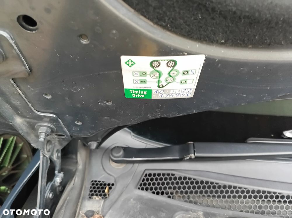 Opel Astra 1.7 CDTI - 10