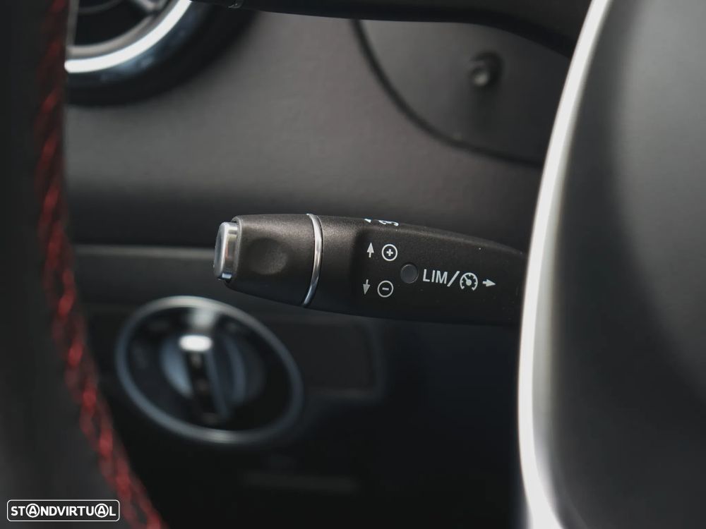 Mercedes-Benz GLA 200 CDI AMG Line - 16