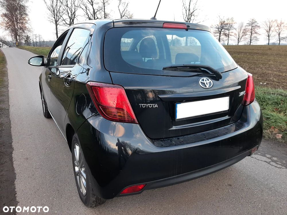 Toyota Yaris 1.33 VVT-i Edition - 3