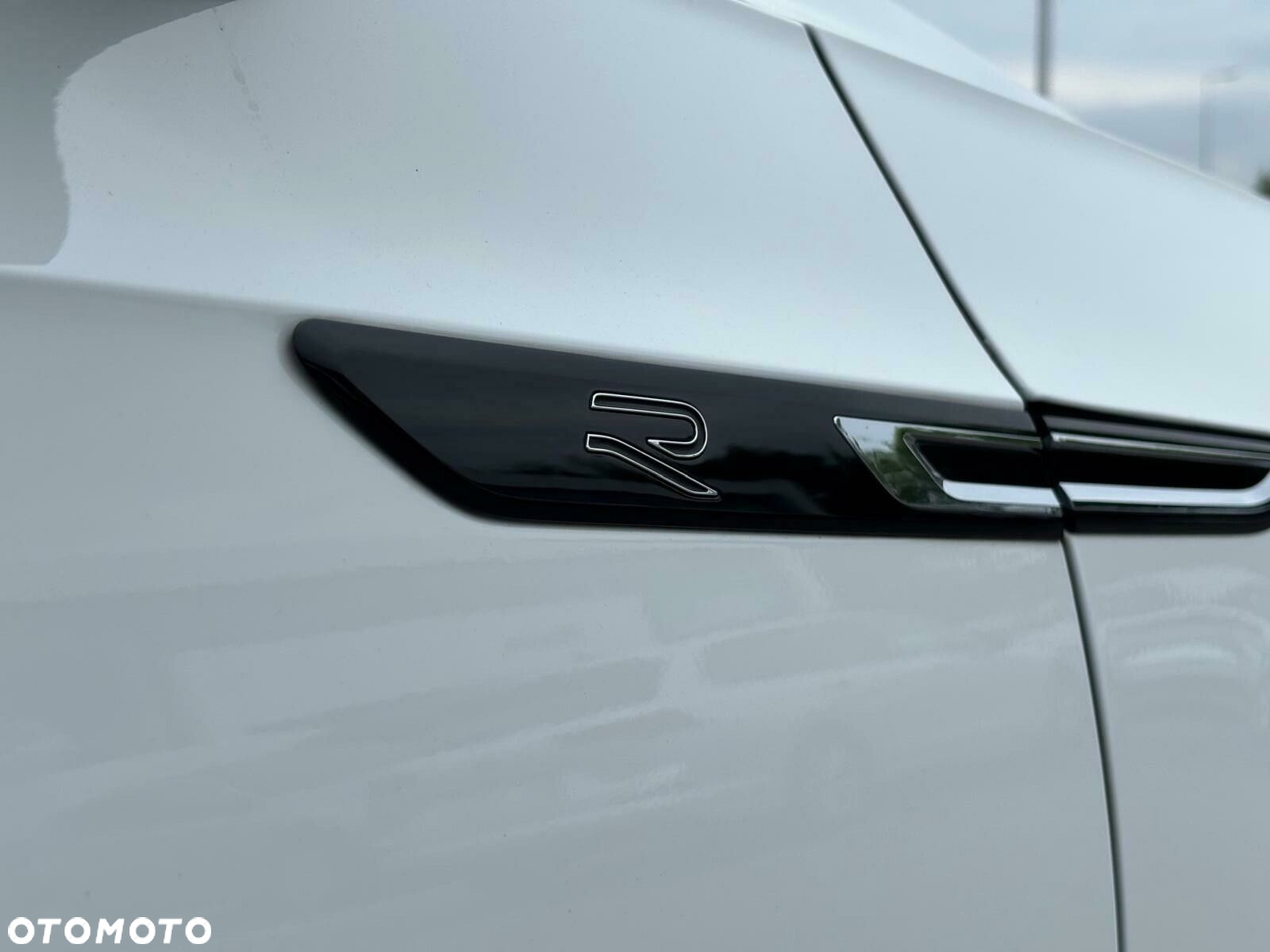 Volkswagen Arteon 2.0 TDI R-Line DSG - 11