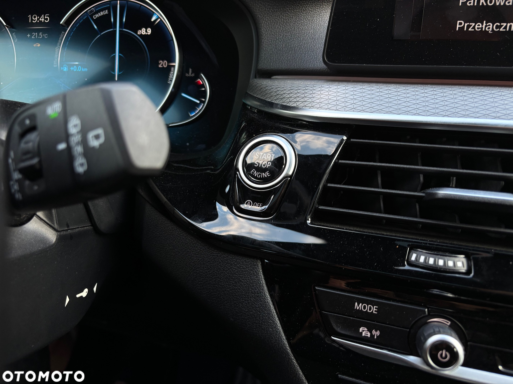 BMW Seria 5 540d xDrive M Sport sport - 32