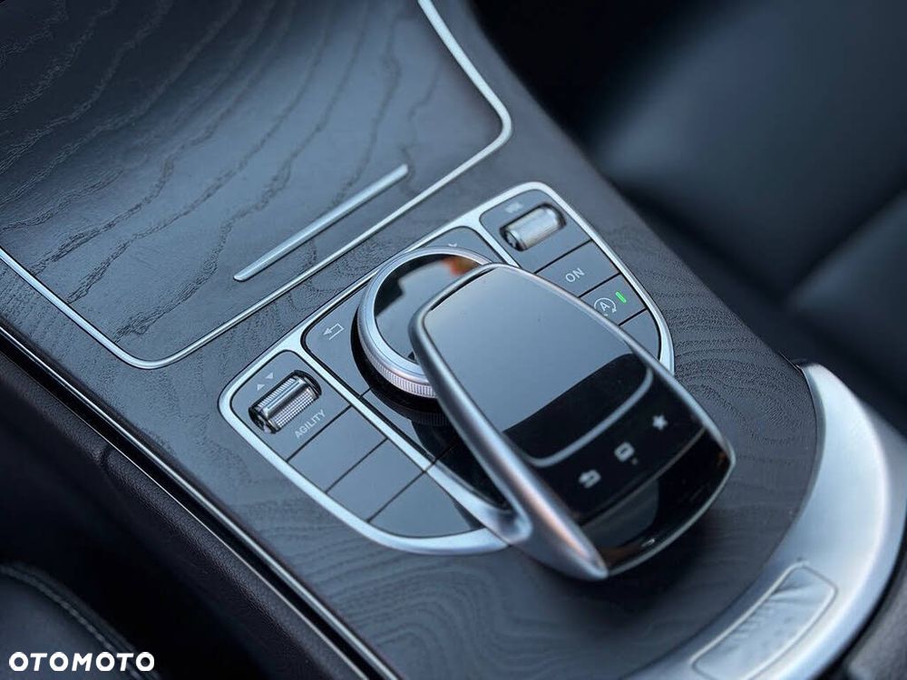 Mercedes-Benz Klasa C 2015