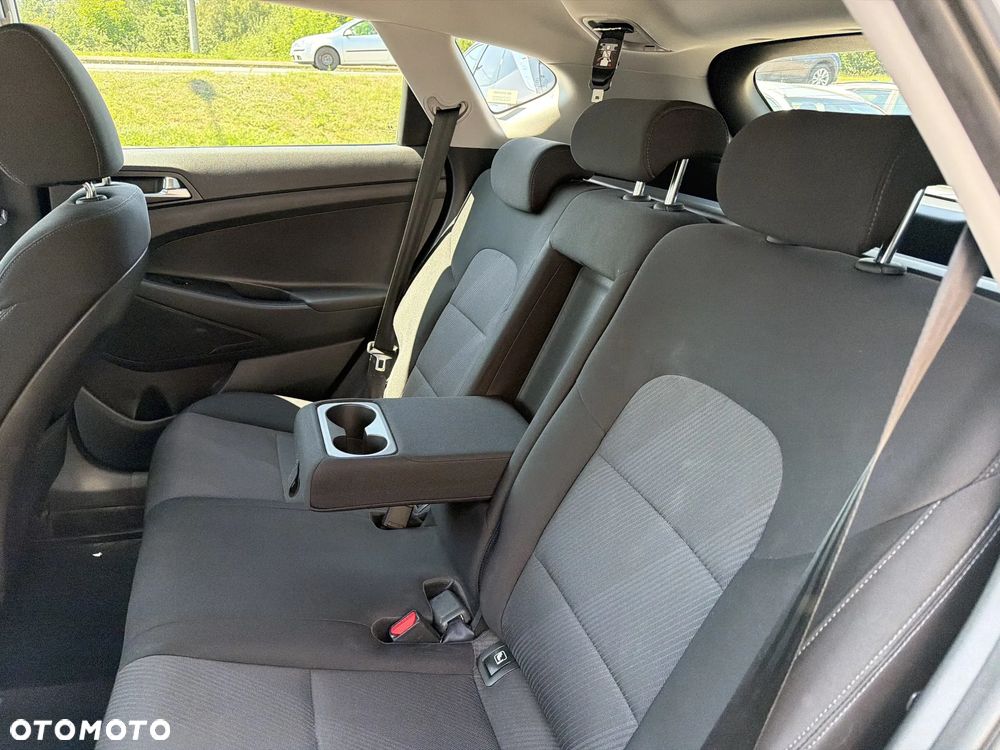 Hyundai Tucson 1.6 GDI BlueDrive Classic 2WD - 18
