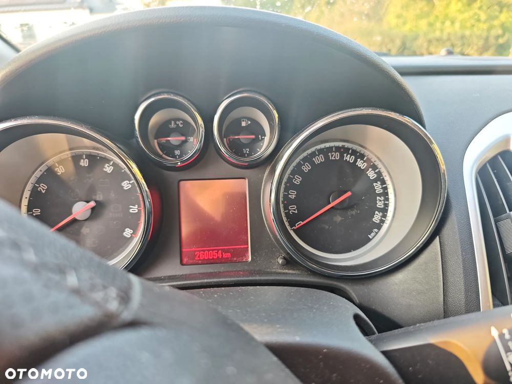 Opel Astra 1.4 T Enjoy - 16
