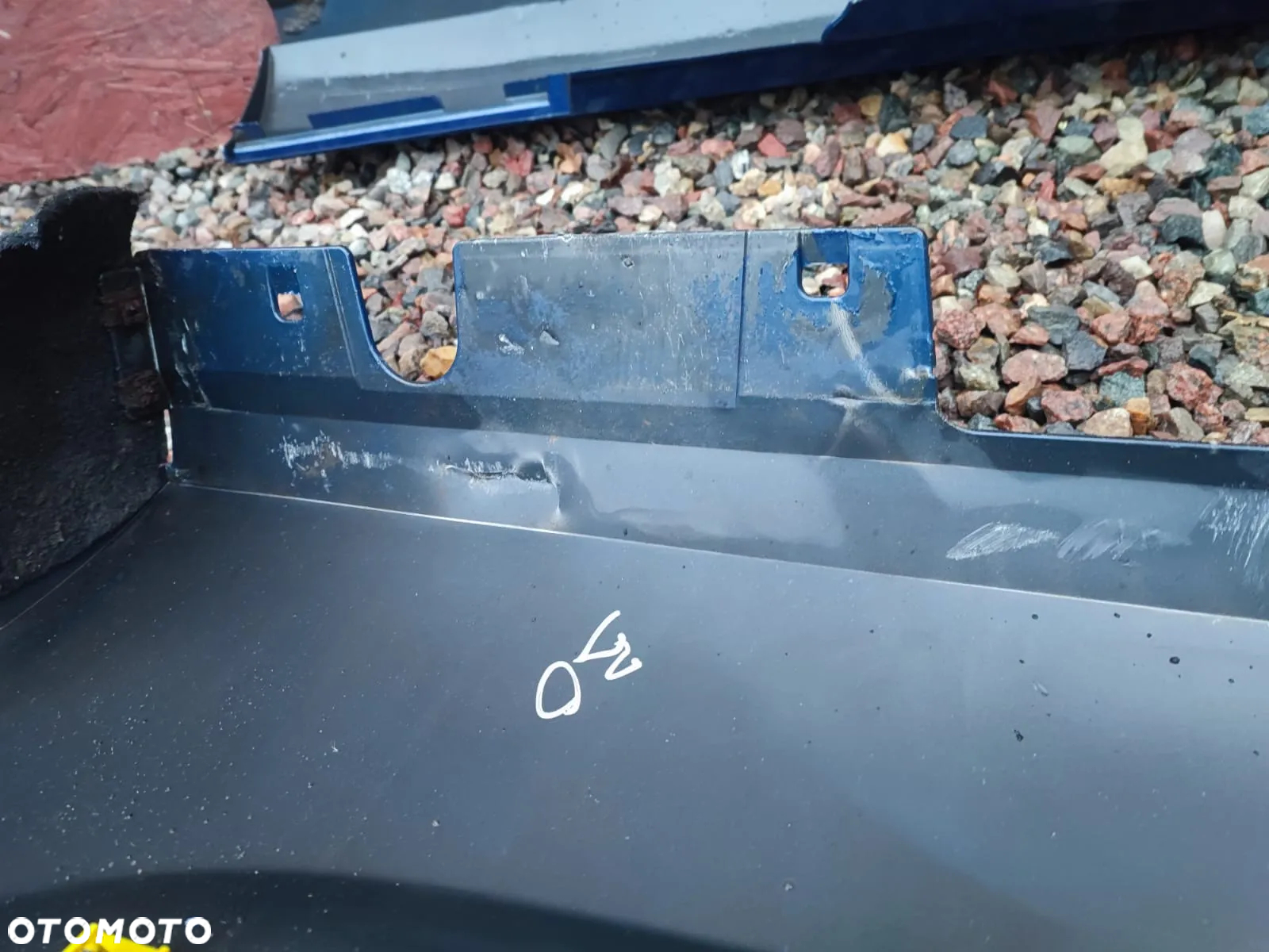 BMW E92 / E92 LCI / E93 / E93 LCI, ORYGINALNE NAKŁADNI NA PROGIM-PAKIET LEWA + PRAWA, W KOL. LE MANS BLAU METALIC 381. O NR: 7 173 919 / 7 173 920 / 8 041 198 / 8 041 197 OEM. W BARDZO DOBRYM STANIE. - 18