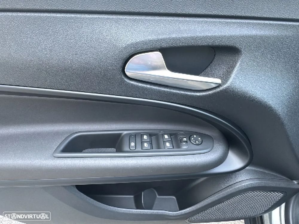 Alfa Romeo Junior 1.2 Speciale eDCT6 - 12