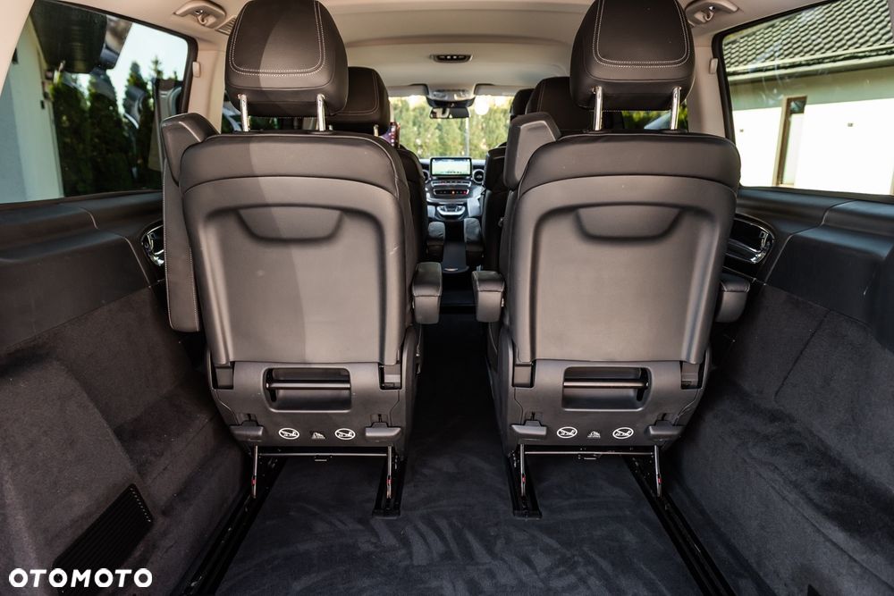 Mercedes-Benz Klasa V 300 d lang 4Matic 9G-TRONIC Exclusive Edition - 11