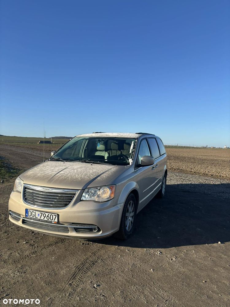 Chrysler Town & Country 3.6 Touring - 2
