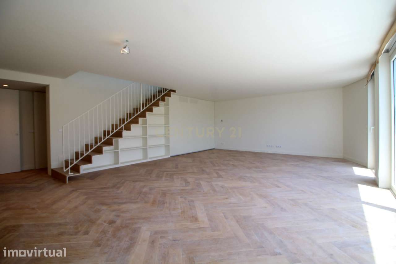 Apartamento T4 em Alcântara, Lisboa - View 3