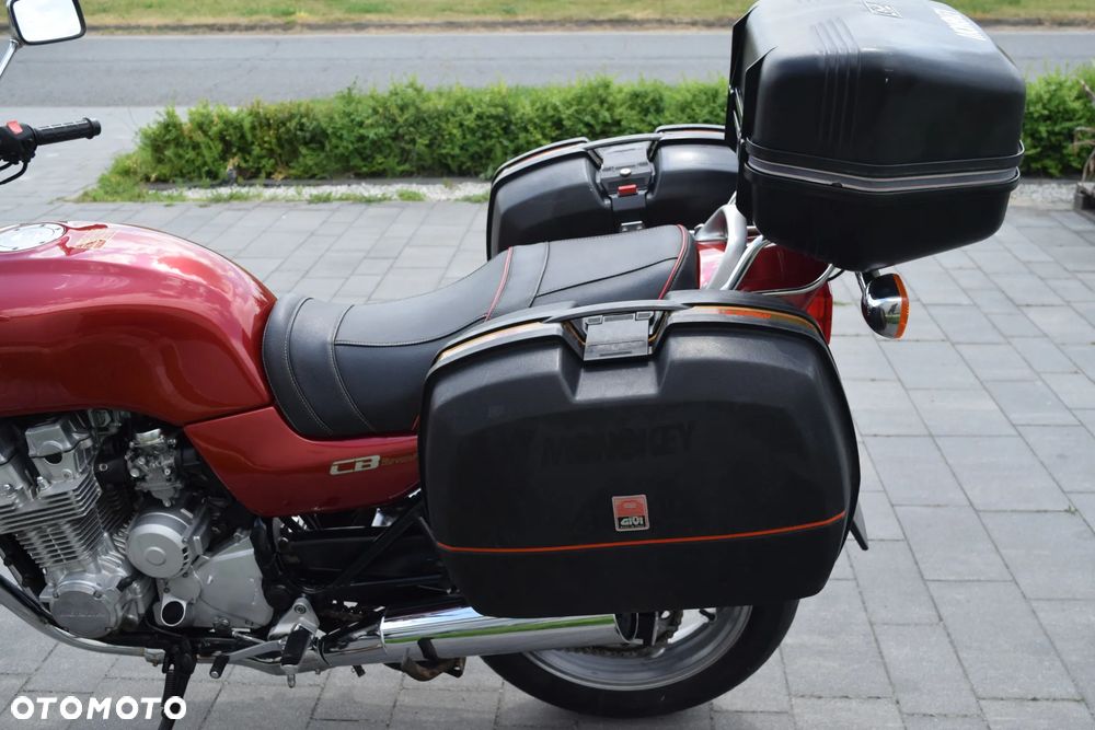Honda CB - 6