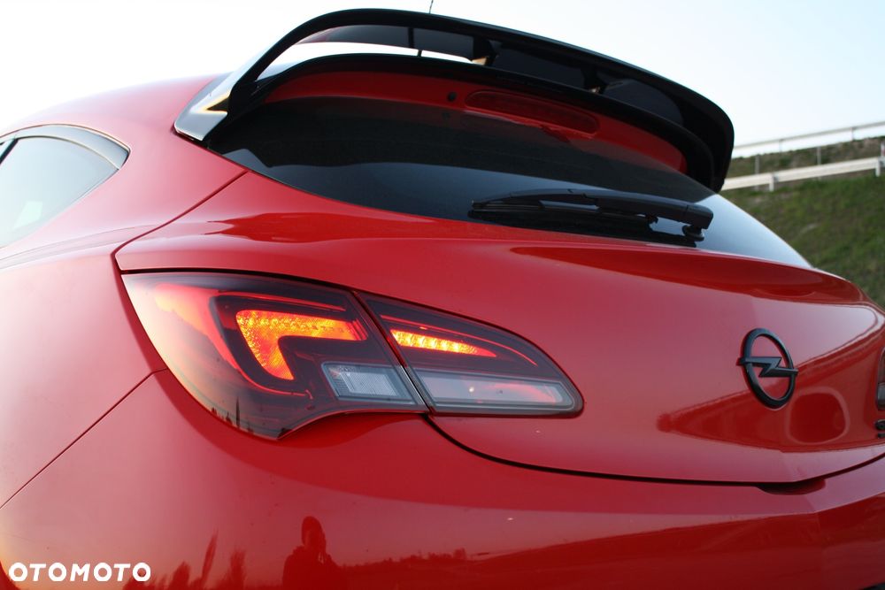 Opel Astra 1.6 Turbo Sport - 14