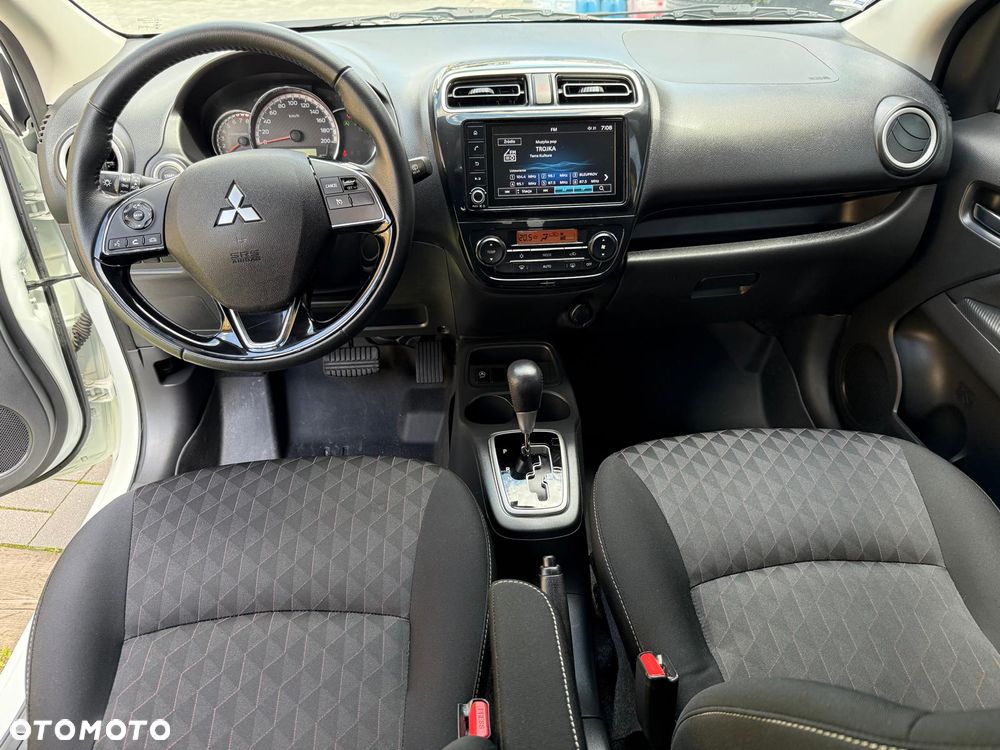 Mitsubishi Space Star 1.2 AS&G Invite CVT - 17