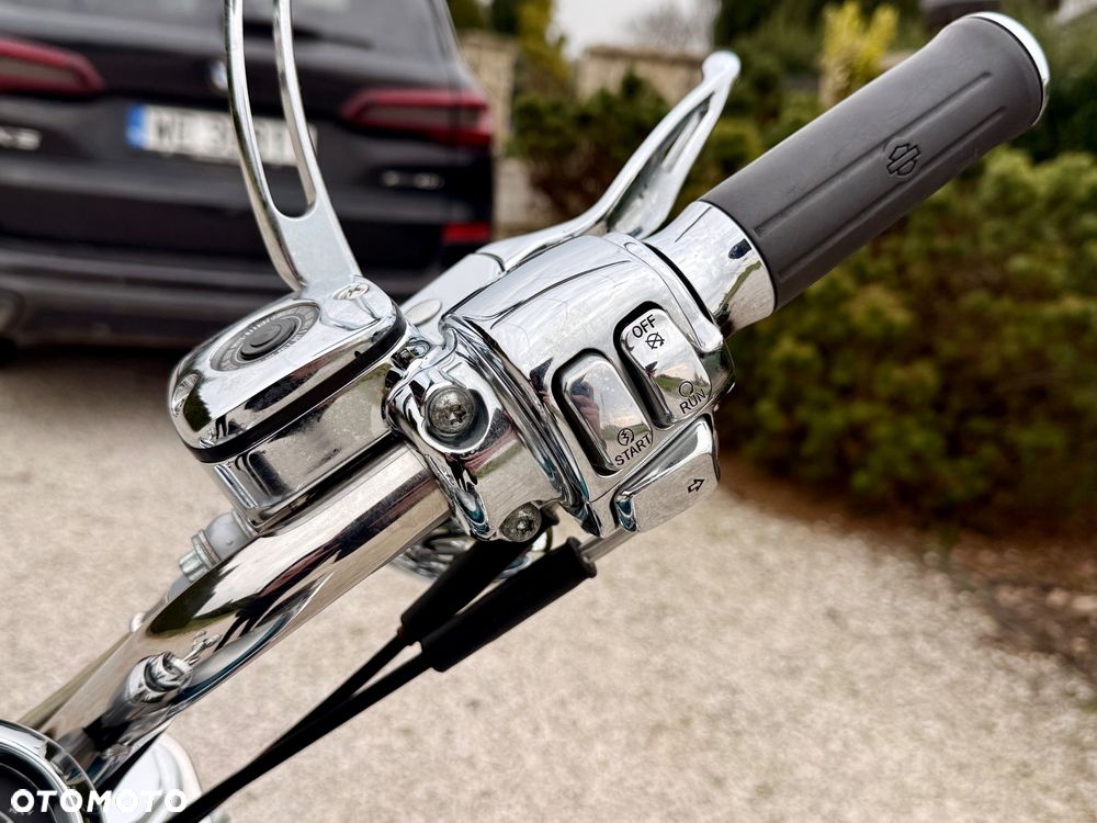 Harley-Davidson V-Rod Street Rod - 37