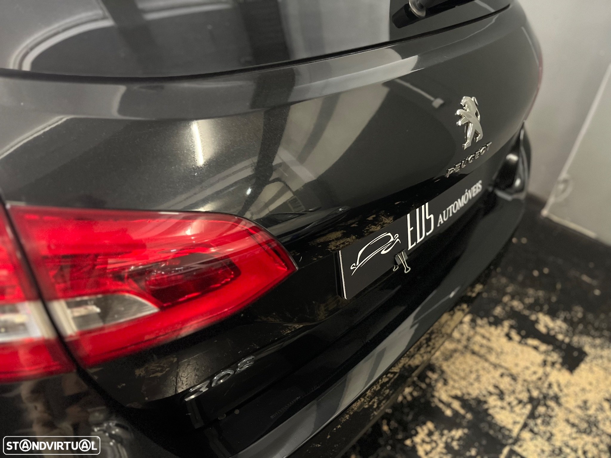 Peugeot 308 SW 1.6 BlueHDi Active - 12