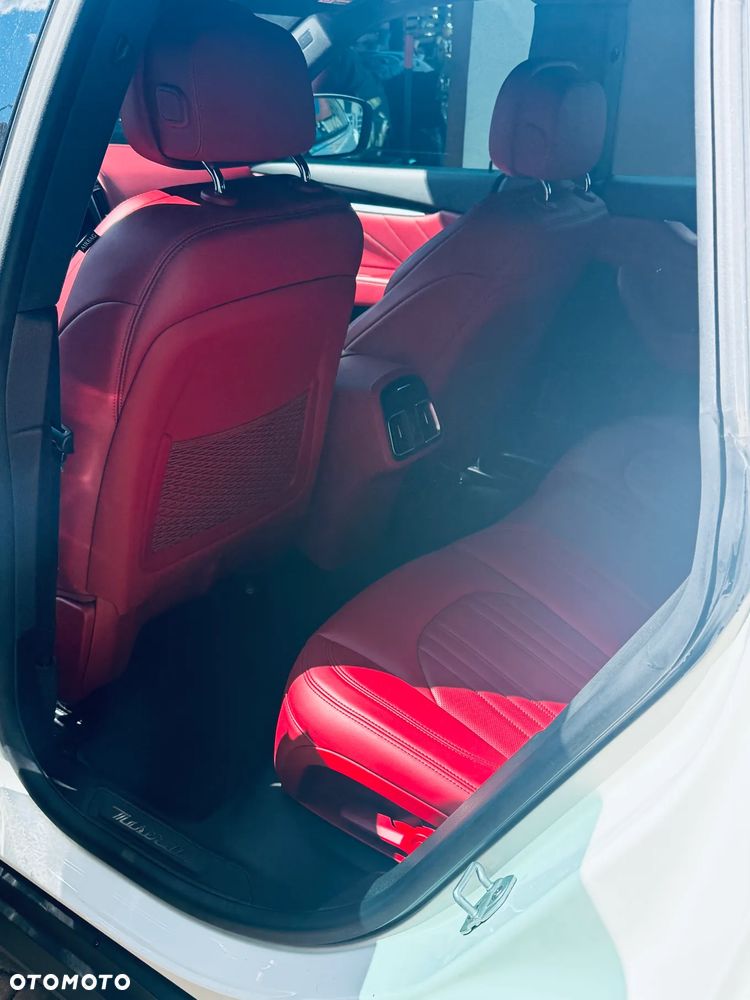 Maserati Levante S Q4 GranLusso - 6