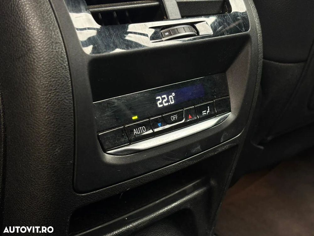BMW X3 xDrive20i AT xLine - 19