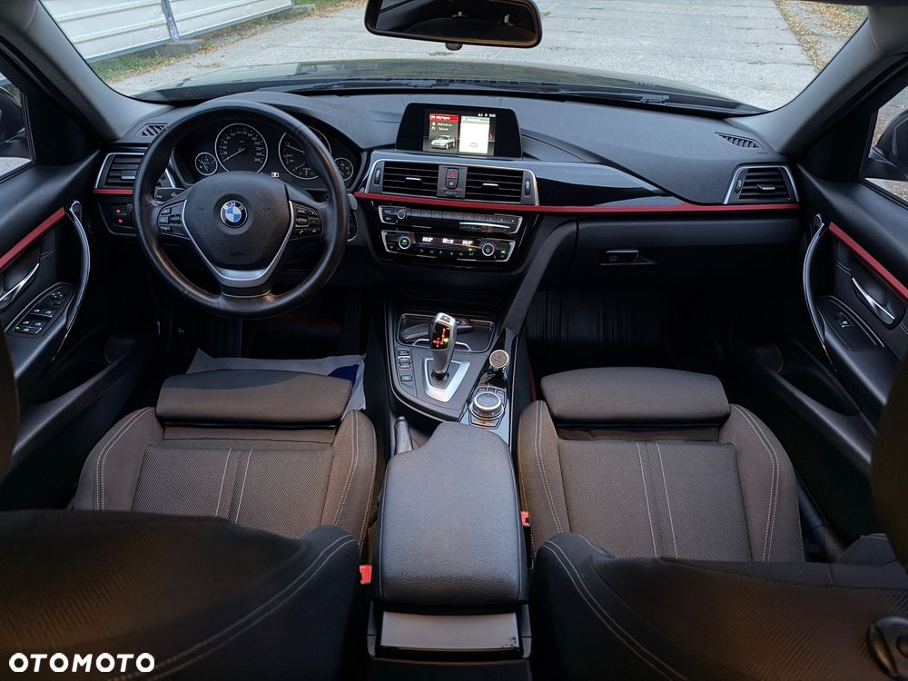 BMW Seria 3 320d Luxury Line sport - 20