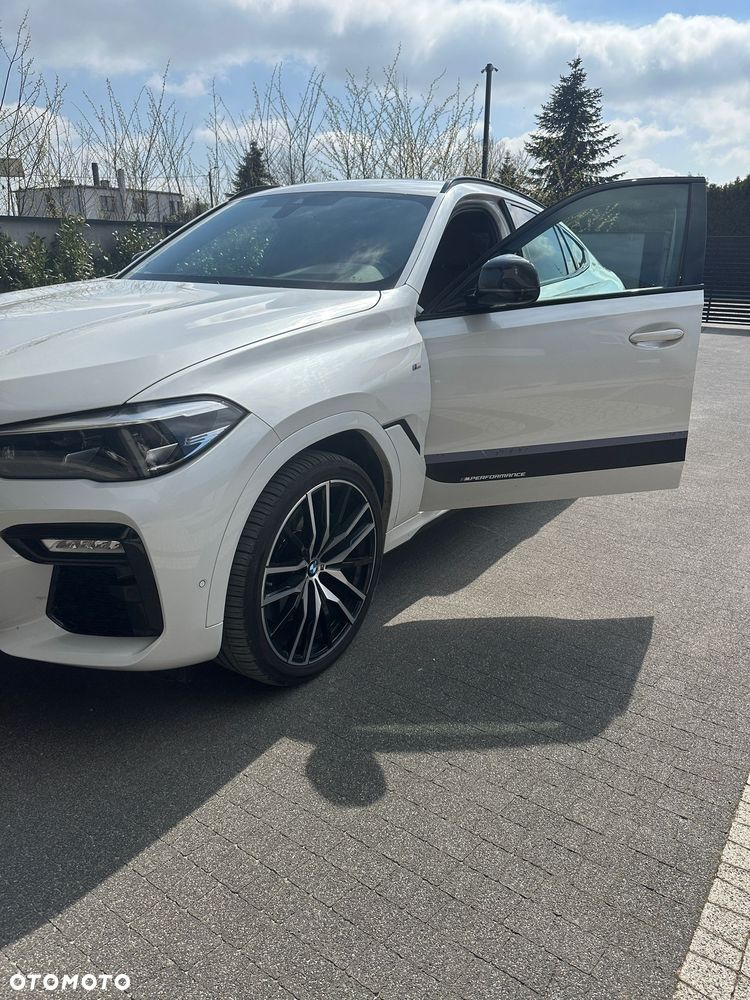 BMW X6 xDrive40i - 4
