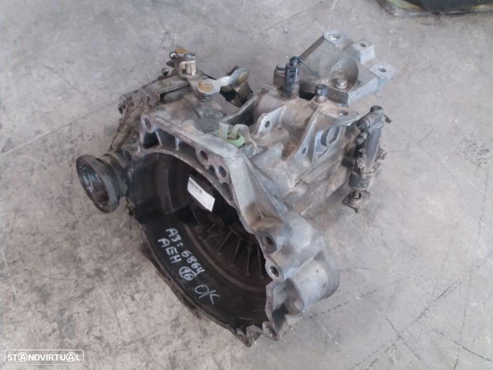 CAIXA VELOCIDADES AUDI A3 1997 - 1