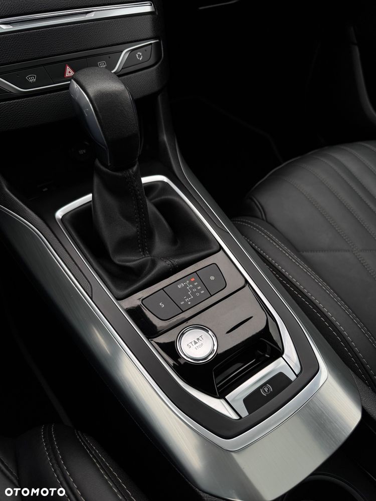Peugeot 308 BlueHDi 150 EAT6 Stop & Start GT-Line Edition - 4