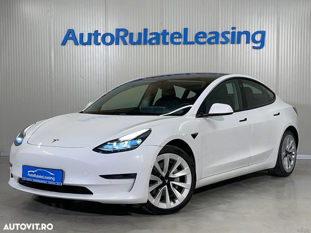Tesla Model 3 Langstreckenbatterie Allradantrieb Dual Motor - 1