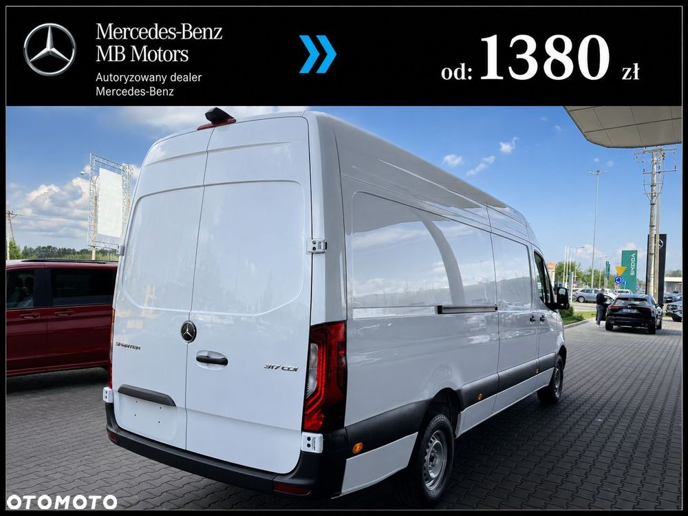 Mercedes-Benz Sprinter - 4