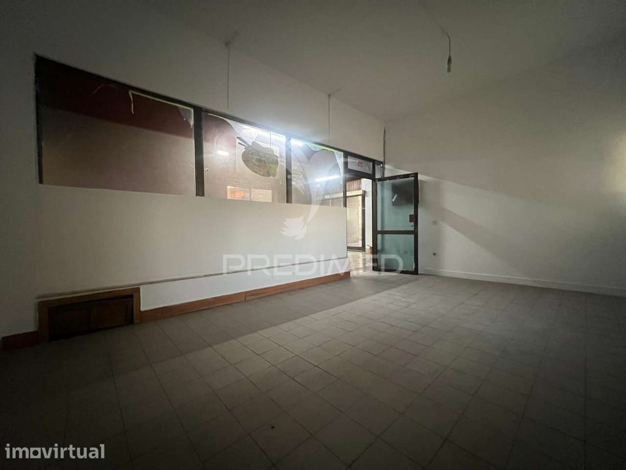 Espaço comercial à venda na Rua Professor Mota Leite para venda. - Grande imagem: 5/10