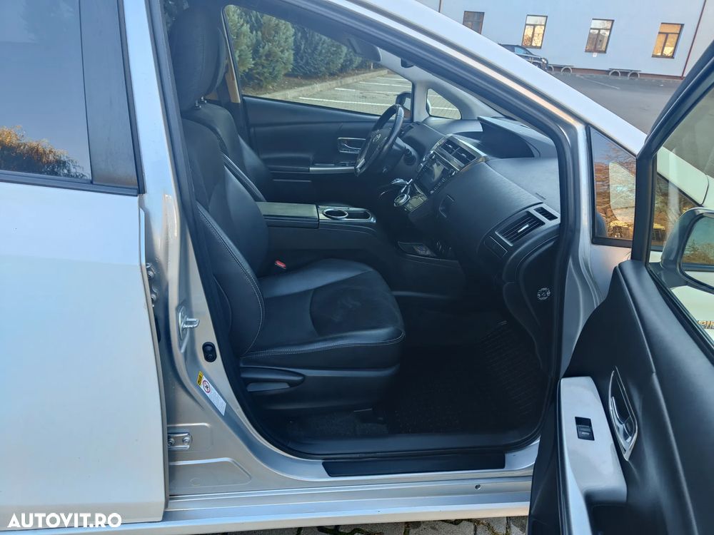 Toyota Prius+ (Hybrid) Comfort - 22