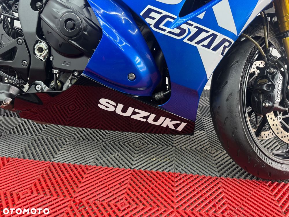 Suzuki GSX-R - 36