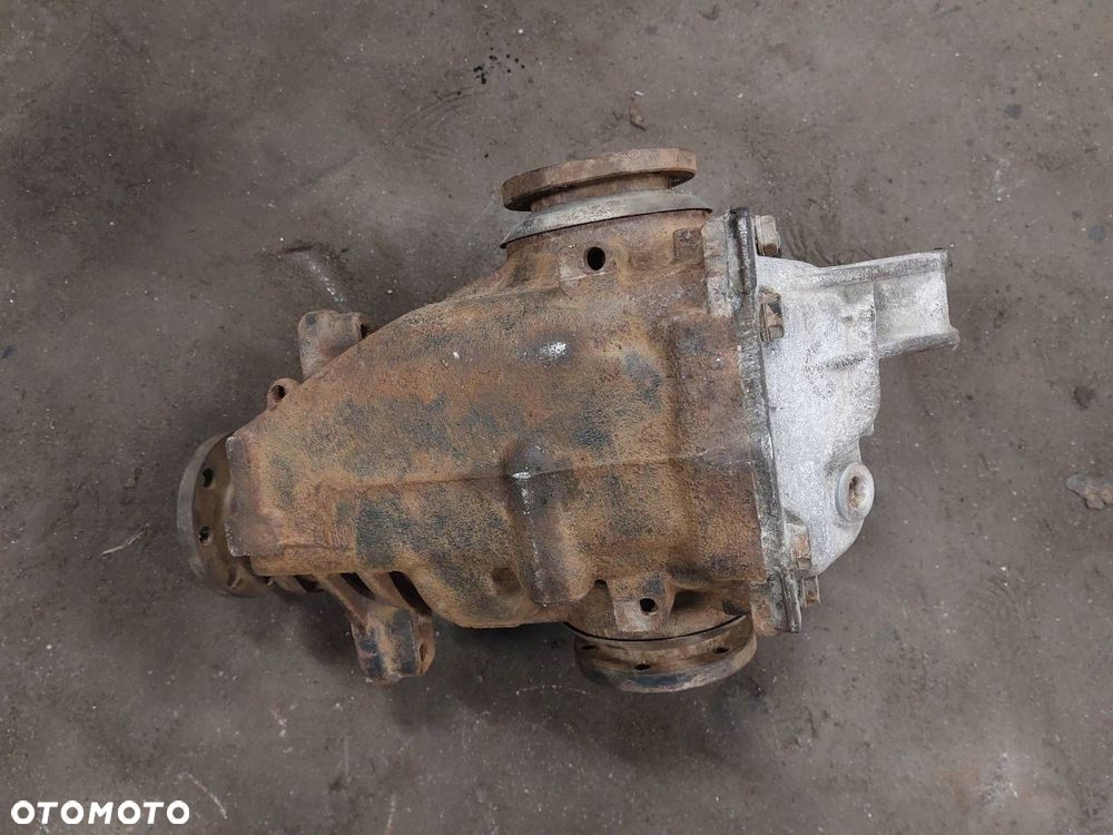 DYFERENCJAŁ DYFER BMW E46 LIFT 320D 3.07 - 7