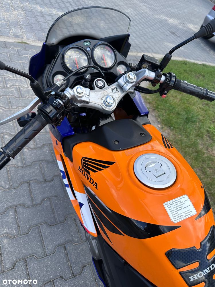 Honda CBR - 7