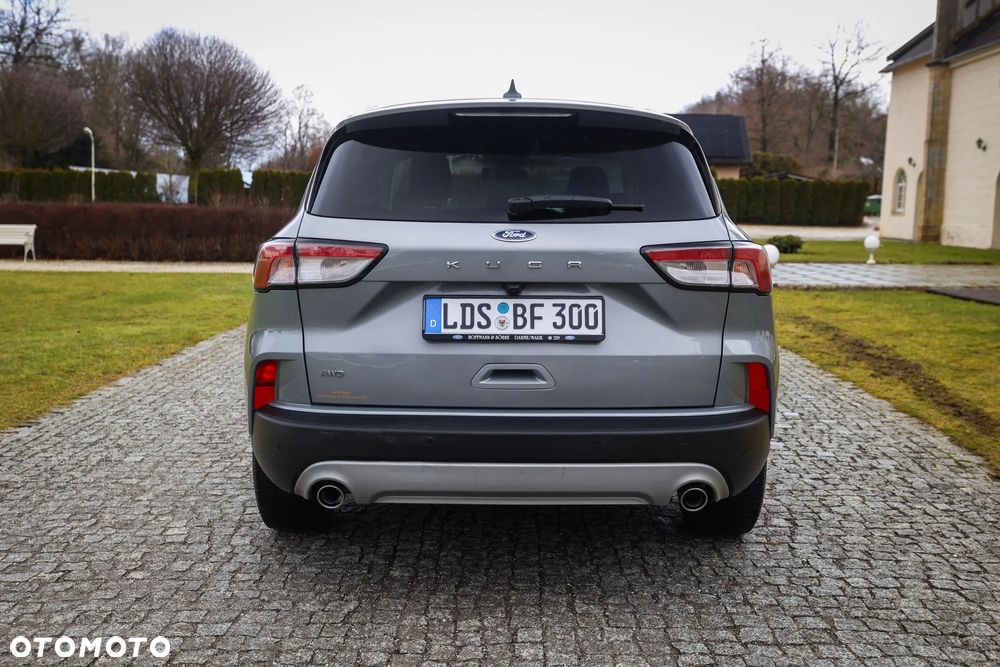 Ford Kuga 2.0 EcoBlue 4x4 TITANIUM X - 12