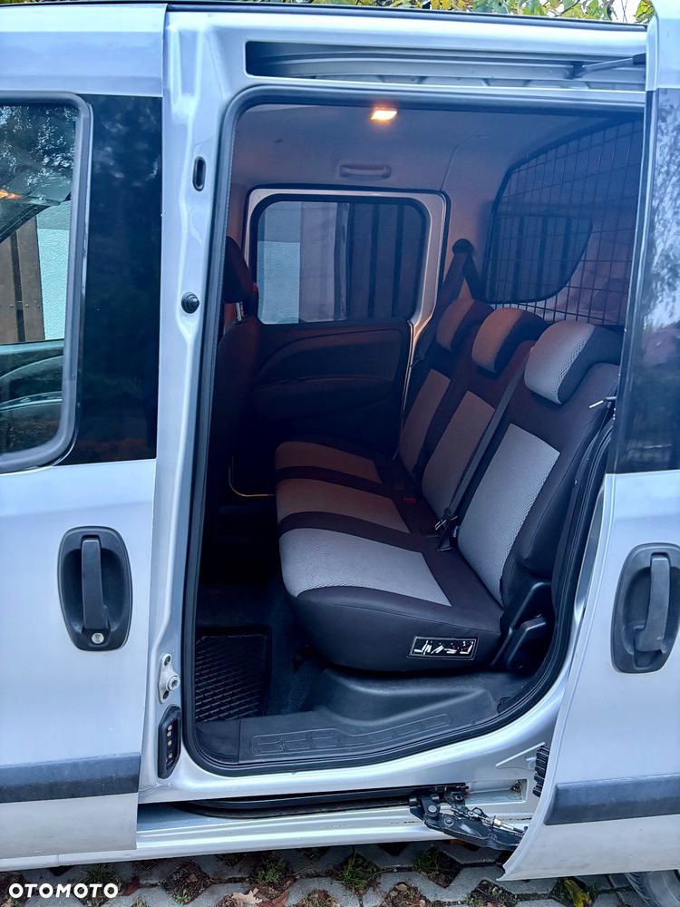Fiat Doblo 1.4 16V Dynamic - 8