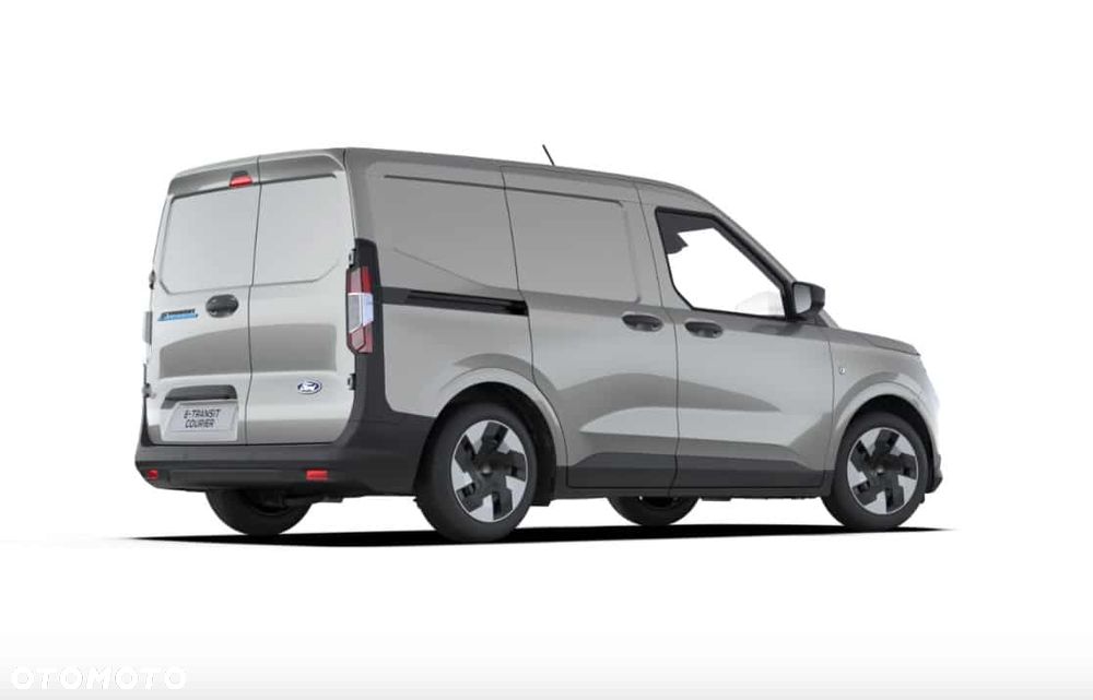 Ford Transit Courier - 3