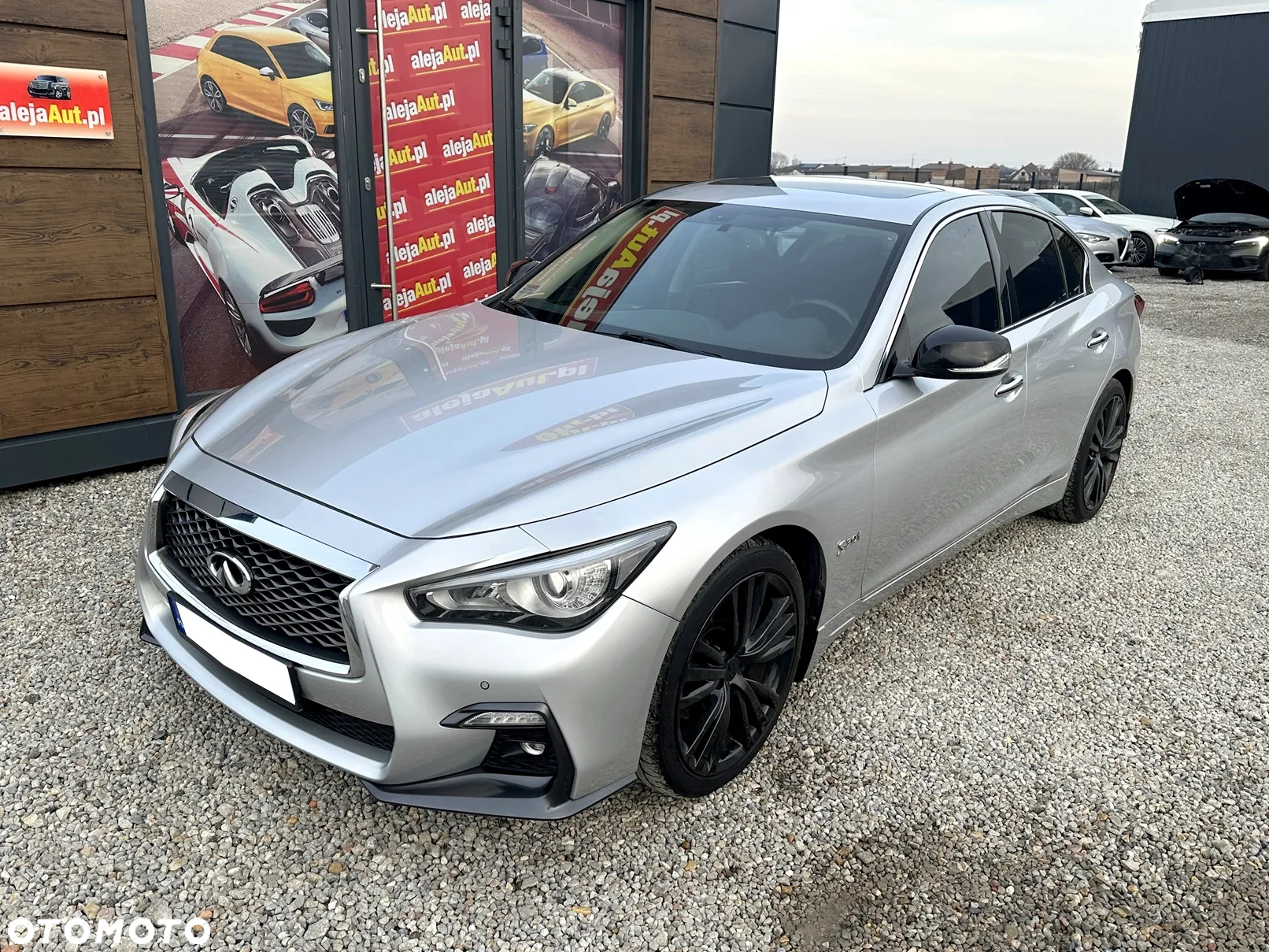 Infiniti Q50 - 3