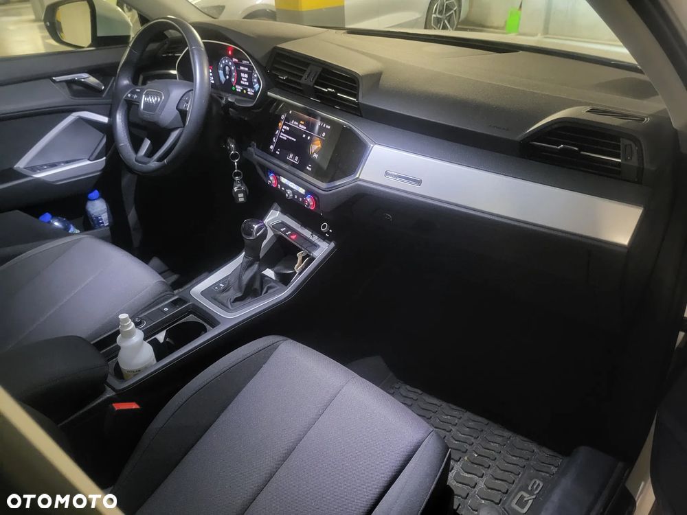 Audi Q3 35 TFSI mHEV S tronic - 5