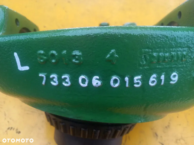 Zwrotnica lewa Dana Spicer 730/733 John Deere 6230 Premium - 2