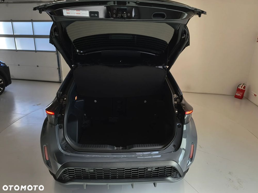 Toyota Yaris Hybrid 1.5 GR Sport - 14