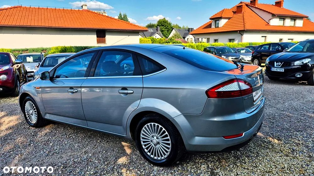 Ford Mondeo 2.0 Platinium X - 21