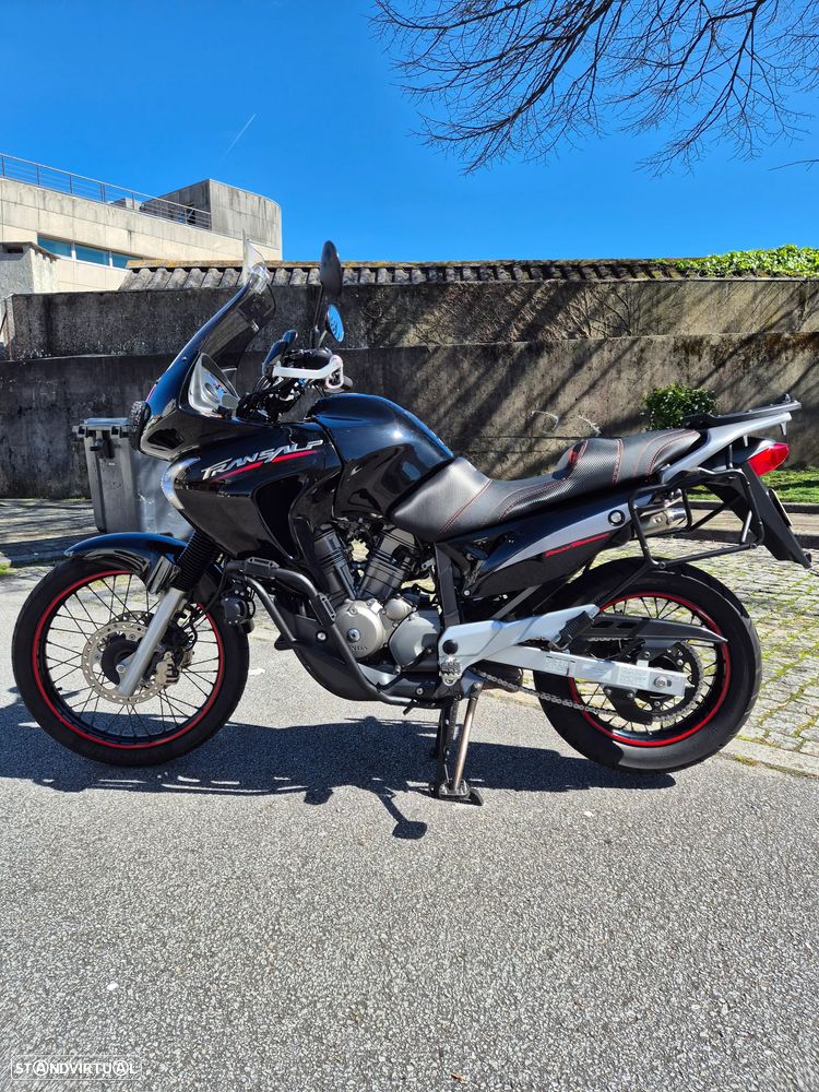 Honda Transalp RD11 - 24