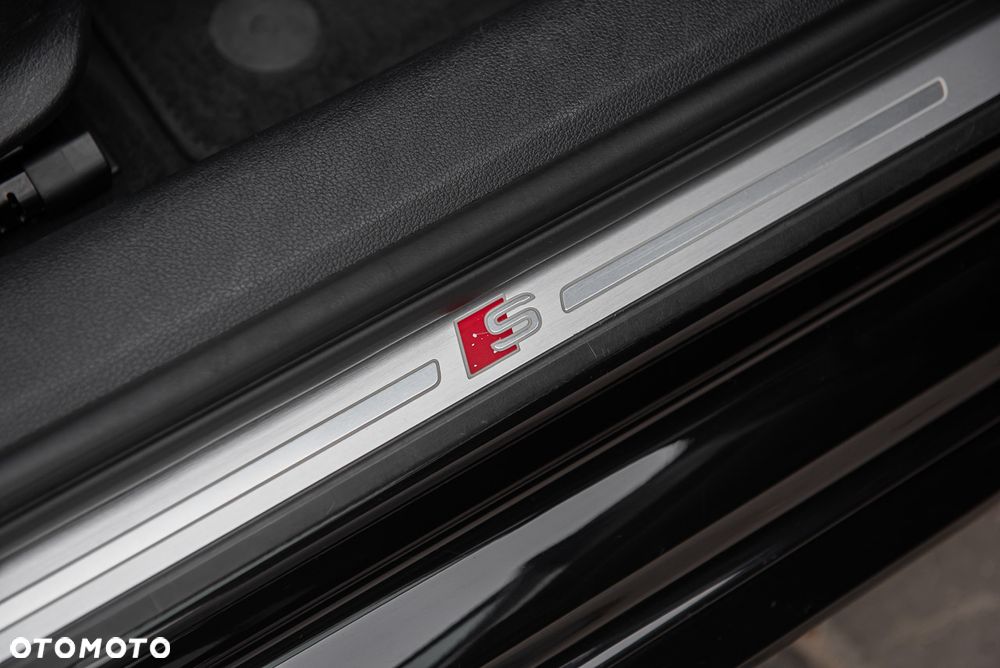 Audi A4 Limousine 35 TFSI S tronic S line - 34