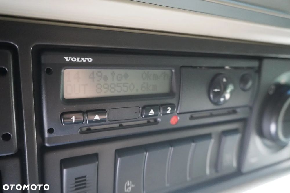 Volvo FH16 750 8x4x4 / 750 KM! / Rama do zabudowy / 4. oś skrętna i podnoszona - 22