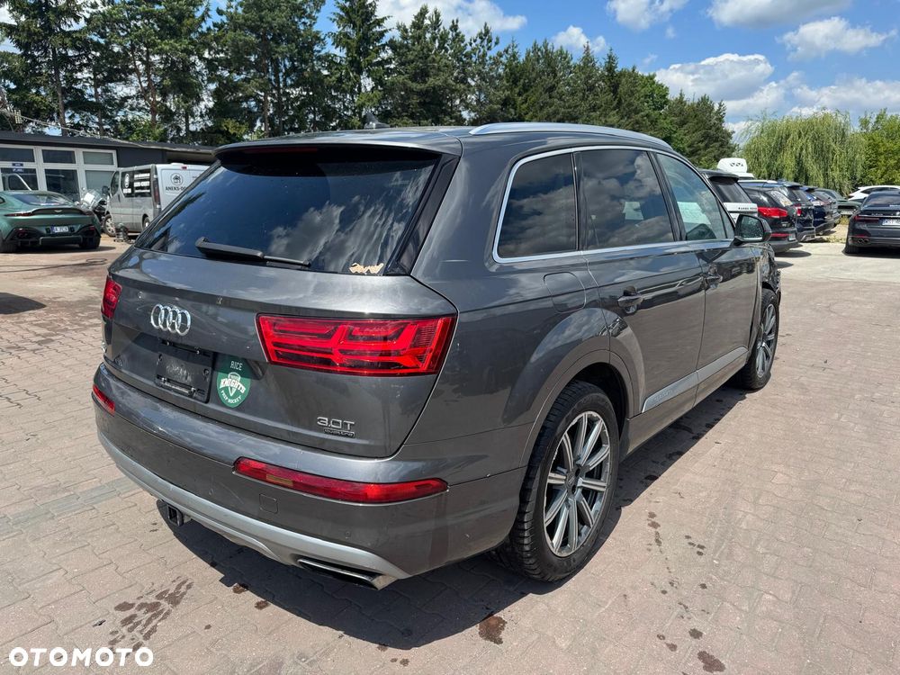 Audi Q7 3.0 TFSI Quattro Tiptronic - 1