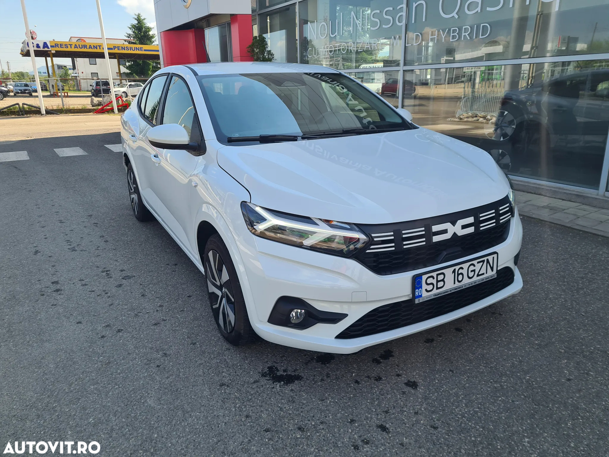 Dacia Logan TCe 90 CVT Expression - 3